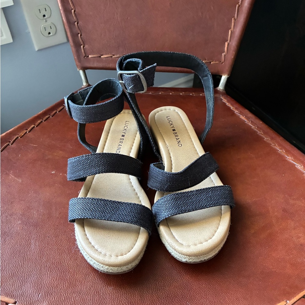 Lucky Brand Black and Tan Women's Espadrille Sandals